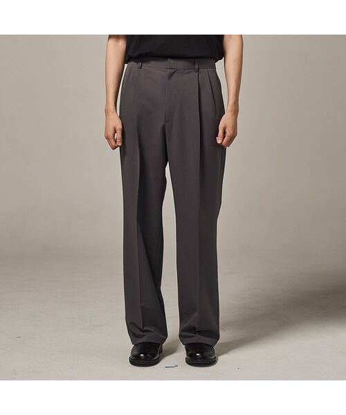 TRADCLUB（トラッドクラブ）の「ツーピンタックワイドスラックス（スラックス・メンズ・ブラウン/ブラック/チャコール・LARGE/MEDIUM/X-LARGE/XX-LARGE）」の3枚目の写真