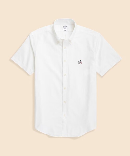 BROOKS BROTHERS(ブルックスブラザーズ)の「【アメリカ建国250th記念】 ◆オンラインストア限定◆ オックスフォード 星条旗GF ショートスリーブ ポロカラーシャツ Regular Fit(シャツ/ブラウス・メンズ・ホワイト・X-LARGE/SMALL/MEDIUM/LARGE)」の1枚目の写真