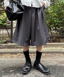【Chikashitsu +】wide two pleats bermuda shorts (2color) / 【チカシツプラス】ツータックワイドスラックスバミューダパンツ