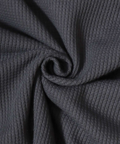 ANPAS(アンパス)の「Waffle Knit Cleric Long-Sleeve Tee / ワッフルクレリック ロングスリーブTシャツ 長袖 ロンT メンズ レディース トップス カットソー 秋冬 配色 切替(Tシャツ/カットソー・メンズ・チャコール/ピンク/アイボリー/ダークブルー・L/M)」の19枚目の写真