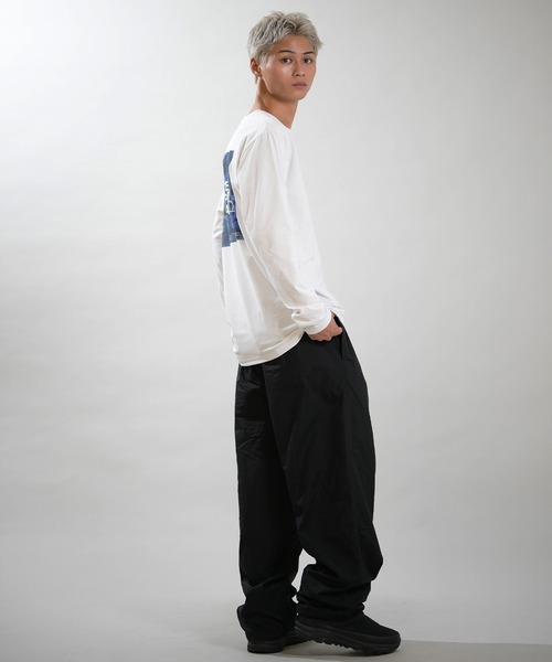 THE NORTH FACE(ザノースフェイス)の「THE NORTH FACE/ザ・ノース・フェイス L/S ES SQUARE LG T ロンT NT82671(Tシャツ/カットソー・メンズ・ホワイト/ブラック・M/L/XL)」の6枚目の写真