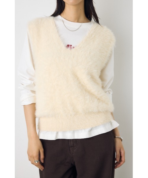 AZUL by moussy(アズールバイマウジー)の「【身長/骨格別着用画像あり】シャギーニットベスト 秋服 レイヤード 春服 ニットトップス(ベスト・レディース・グレー/ブラウン/アイボリー・FREE)」の5枚目の写真