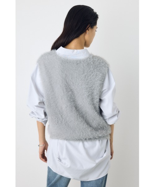 AZUL by moussy(アズールバイマウジー)の「【身長/骨格別着用画像あり】シャギーニットベスト 秋服 レイヤード 春服 ニットトップス(ベスト・レディース・グレー/ブラウン/アイボリー・FREE)」の19枚目の写真