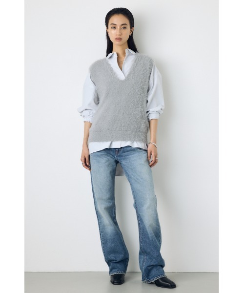 AZUL by moussy(アズールバイマウジー)の「【身長/骨格別着用画像あり】シャギーニットベスト 秋服 レイヤード 春服 ニットトップス(ベスト・レディース・グレー/ブラウン/アイボリー・FREE)」の20枚目の写真