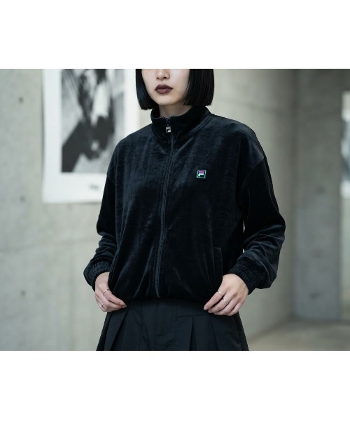 FILA(フィラ)の「DE LA SOUL×FILA TRACK TOP / デラソウル×フィラ トラックトップ(その他トップス・レディース・ベージュ/ブラック・M/S/XL/L)」の1枚目の写真