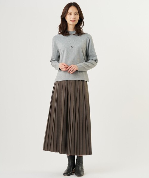 J.PRESS Ladies（J.プレス レディス）の「CHIN CHILLAピーチ プリーツ スカート（スカート・レディース・ブラウン系/グレー系/ベージュ系・XS/S）」の11枚目の写真