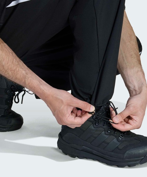 adidas（アディダス）の「チームガイスト アディカラー トラックパンツ / アディダスオリジナルス adidas Originals（スウェットパンツ・メンズ・ブラック×ホワイト・SMALL/MEDIUM/LARGE/X-LARGE/XX-LARGE/X-SMALL/3XL）」の8枚目の写真