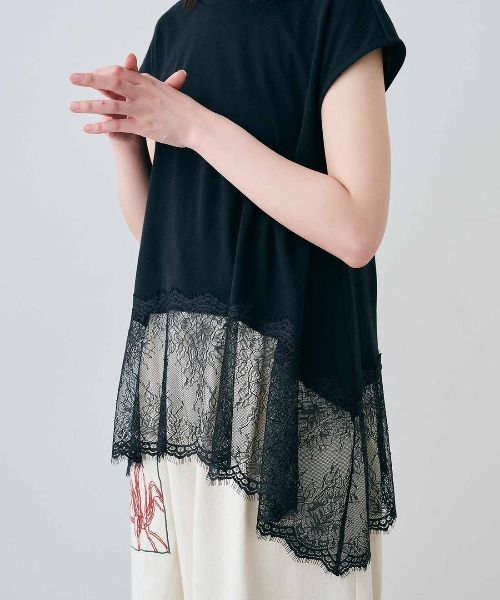 MEDE19F(メデジュウキュウ)の「MEDE19F ヘムレースフレンチスリーブトップス(Tシャツ/カットソー・レディース・ダークブラウン/ブラック/ホワイト・L/M/LL)」の9枚目の写真