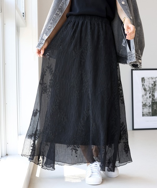 Aletta vita(アレッタビータ)の「刺繍シフォンロングスカート(スカート・レディース・ブラック・M)」の1枚目の写真