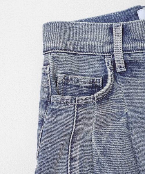 URBAN RESEARCH ROSSO WOMEN(アーバンリサーチ ロッソ)の「ELENDEEK PANEL TUK DENIM WIDE PANTS(その他パンツ・レディース・ライトブルー・2)」の11枚目の写真