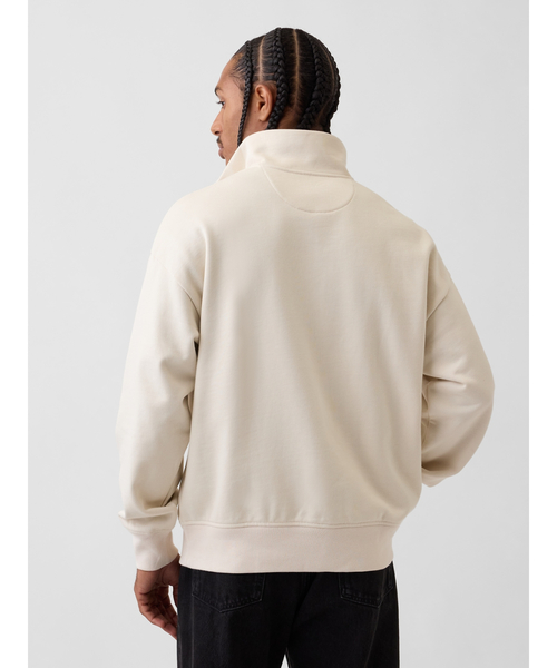 GAP（ギャップ）の「ヘビーウェイト オーバーサイズ 1/4ジップアップ プルオーバー（スウェット・メンズ・ブラウン/ホワイト/チャコールグレー/ネイビー/ブラック・XS/S/M/L/XL）」の11枚目の写真