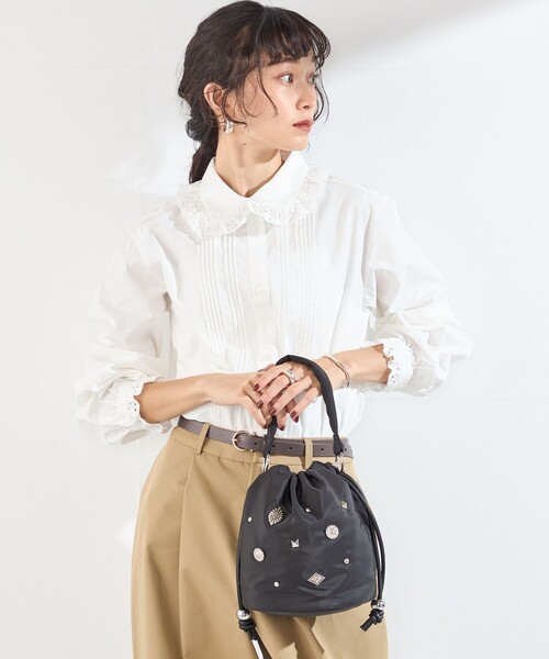 SHIPS Colors(シップス カラーズ)の「〈手洗い可能〉レースカラー ピンタック シャツ◇(Tシャツ/カットソー・レディース・オフホワイト/ライトブルー/ブラック・ONE SIZE)」の11枚目の写真