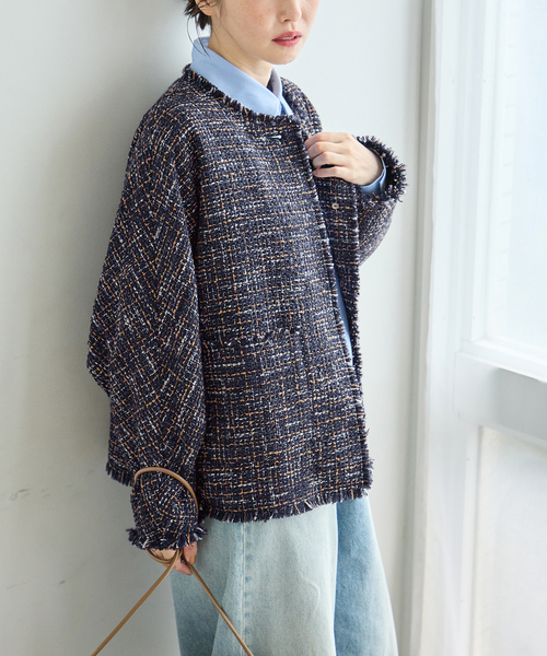 journal standard L'essage(ジャーナルスタンダードレサージュ)の「GIOLICA TWEED ドルマンジャケット(ノーカラージャケット・レディース・ネイビー・FREE)」の5枚目の写真