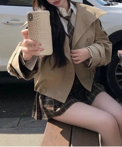 VENCEEXCHANGE(ヴァンスエクスチェンジ)の「スタンドカラーショートトレンチ(ブルゾン・レディース・ベージュ・M/L)」の5枚目の写真