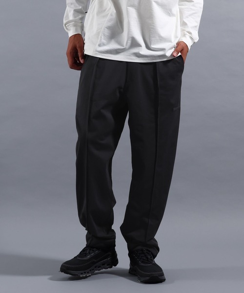 NUMERALS]ALL-DAY COMFORT S-PLEAT TAPERED PANTS（その他パンツ