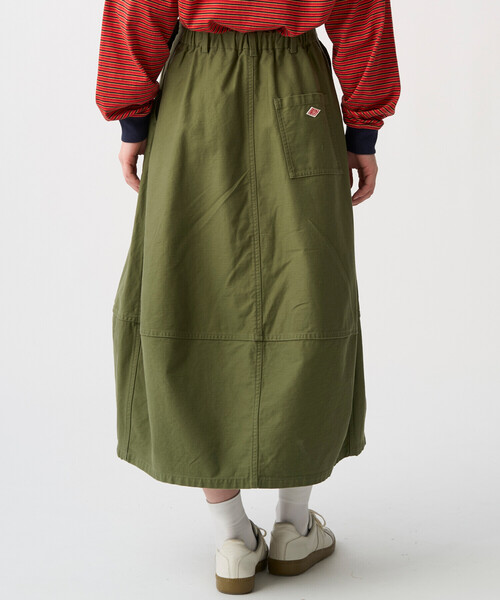 DANTON(ダントン)の「Women's Back Satin Cocoon Skirt(スカート・レディース・オリーブ/ベージュ/ブラック・38/36)」の12枚目の写真