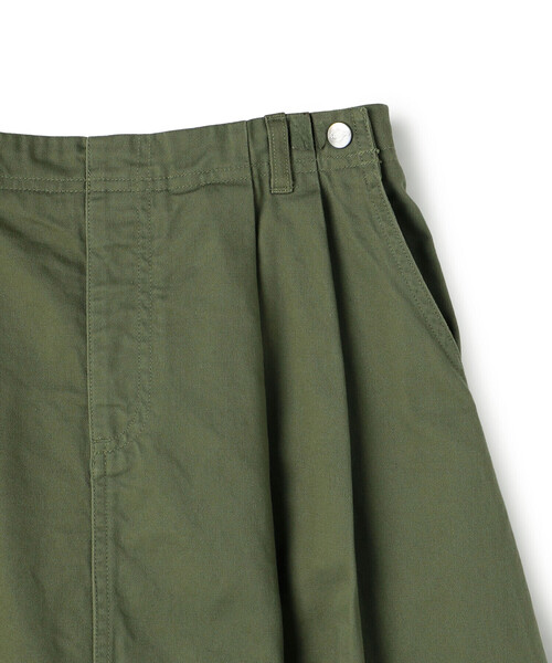 DANTON(ダントン)の「Women's Back Satin Cocoon Skirt(スカート・レディース・オリーブ/ベージュ/ブラック・38/36)」の17枚目の写真