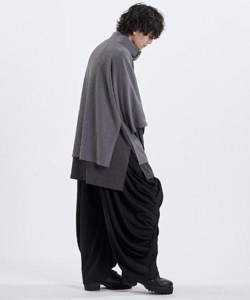 NO ID.(ノーアイディ)の「mlt5869- ランダムテレコドッキングオフタートルPO カットソー(459006-593T)(Tシャツ/カットソー・メンズ・グレー/ホワイト×ライトグレー/ブラック・ONE SIZE)」の15枚目の写真