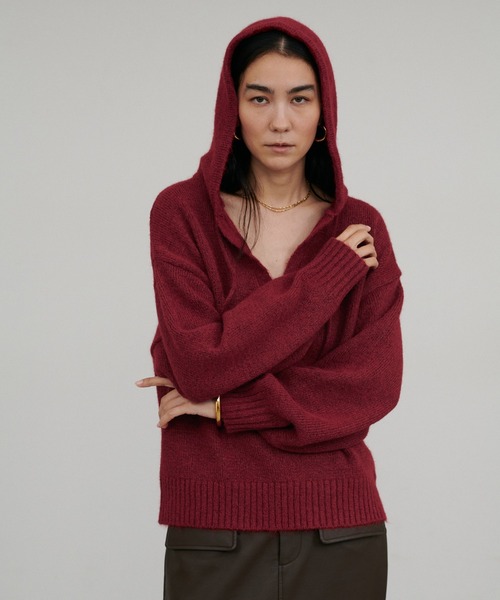 LARUTA（ラルータ）の「【LARUTA】［WEB限定］モヘアフード付きスキッパープルオーバー（ニット/セーター・レディース・チャコールグレー/ブラウン/レッド・FREE）」の19枚目の写真