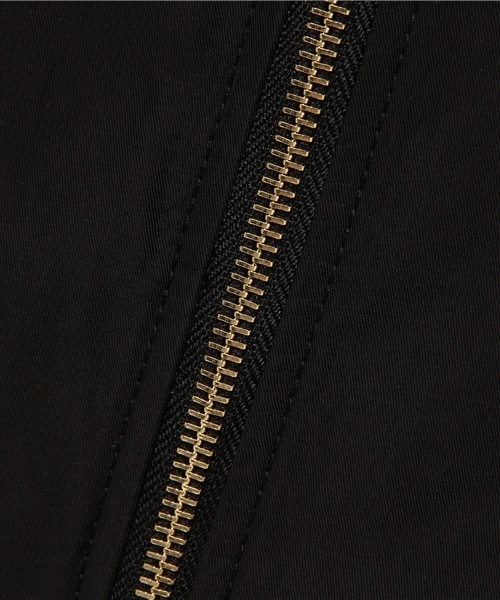 VENCEEXCHANGE（ヴァンスエクスチェンジ）の「フード付MA-1（MA-1・レディース・ブラック/ダークグリーン/梅・MEDIUM）」の12枚目の写真