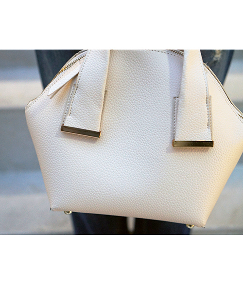 laboratory work（ラボラトリーワーク）の「シボ革ハンドバック（ハンドバッグ・レディース・アイボリー/サックスブルー/ネイビー/オフホワイト・フリー）」の12枚目の写真