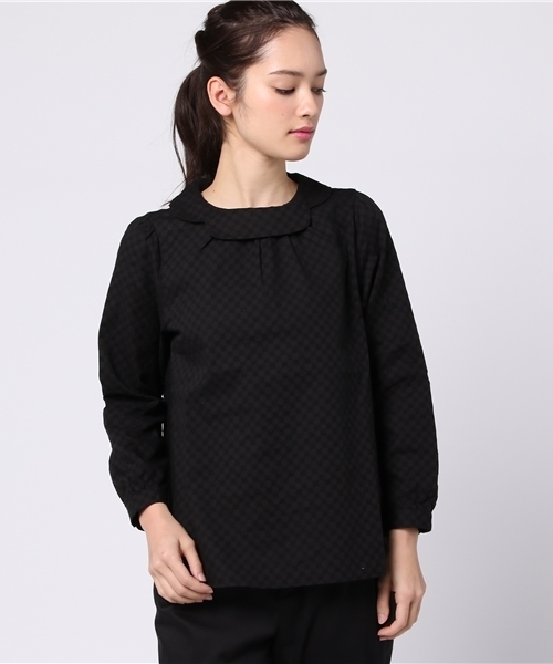 POU DOU DOU（プードゥドゥ）の「スカラップカラーブラウス（シャツ/ブラウス・レディース・ブラック/オフホワイト/ネイビー・3）」の3枚目の写真