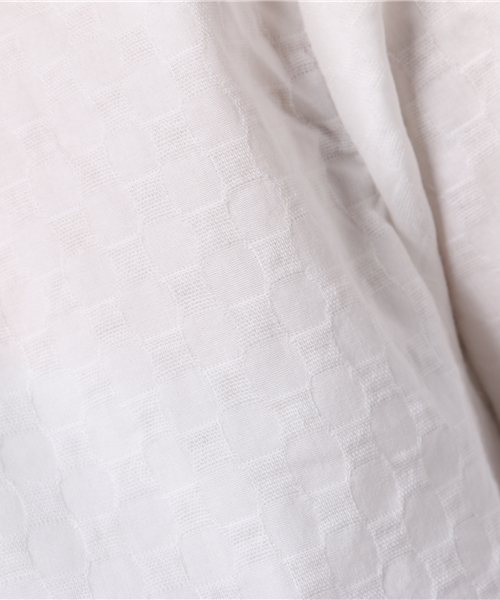 POU DOU DOU（プードゥドゥ）の「スカラップカラーブラウス（シャツ/ブラウス・レディース・ブラック/オフホワイト/ネイビー・3）」の10枚目の写真