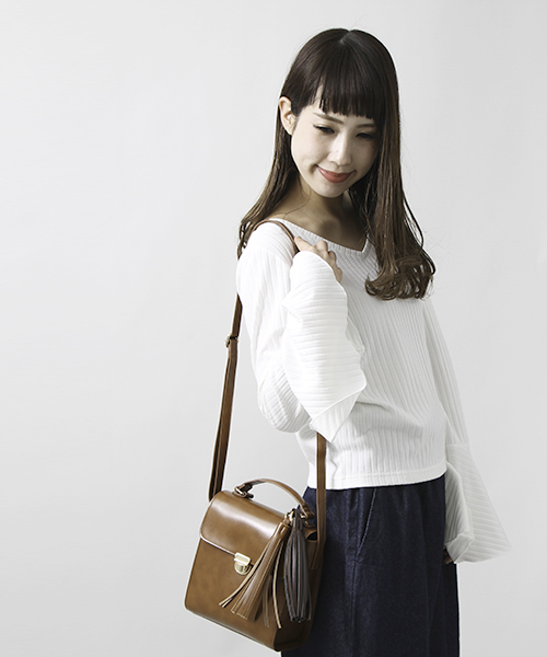 WEGO（ウィゴー）の「WEGO/2WAYベルスリーブカットソー（Tシャツ/カットソー・レディース・オフホワイト/ピンク/ホワイト系その他5/ブラック・FREE）」の19枚目の写真