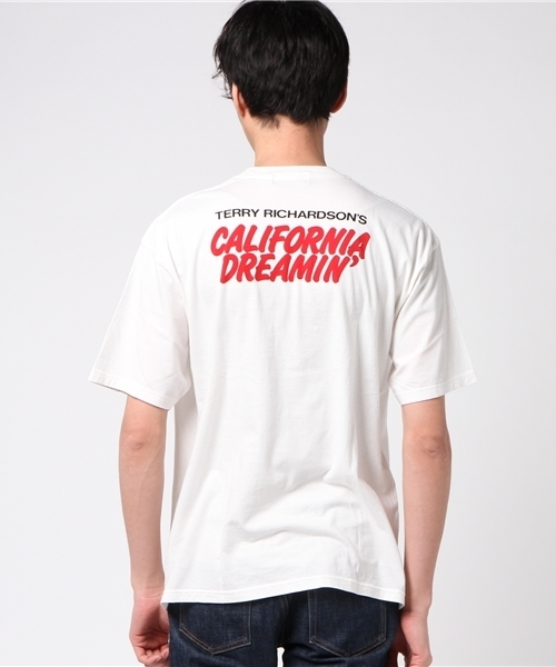 HYSTERIC GLAMOUR（ヒステリックグラマー）の「TR-CA DREAMIN’-RE プリント Tシャツ（Tシャツ/カットソー・メンズ・ホワイト/ブラック/イエロー・X-SMALL/SMALL/MEDIUM/LARGE）」の9枚目の写真