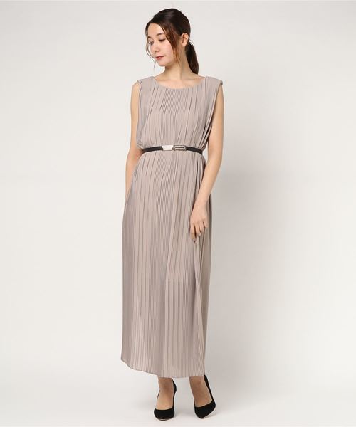 セール Doll Dorry プリ ツ加工サイドスリット入りアイラインロングワンピース ドレス Doll ドリードール のファッション Brille パールビジューバックル細ゴムベルト付き ドレス 年末のプロモーション特価 の