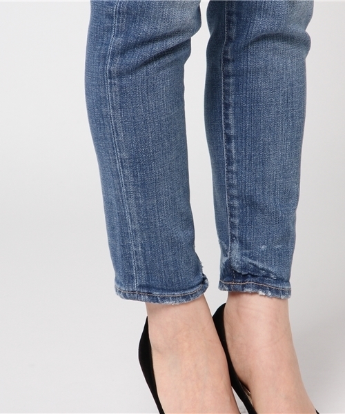 MOUSSY（マウジー）の「iSKO COMFORT Aurora SKINNY（デニムパンツ・レディース・ブルー・26inch/27inch/23inch/24inch/25inch）」の8枚目の写真