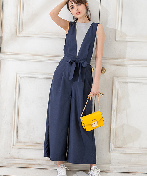 fifth（フィフス）の「【SET】ウエストリボンコンビネゾン×ノースリニット（つなぎ/オールインワン・レディース・ブラック/ベージュ/ネイビー/グレー・MEDIUM）」の6枚目の写真