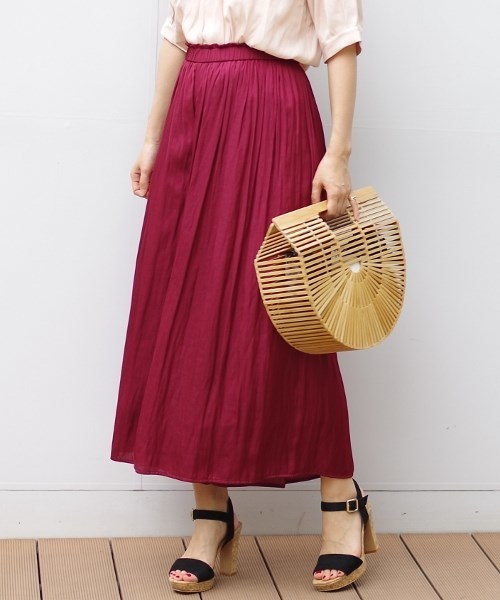 NARACAMICIE(ナラカミーチェ)の「ウエッティサテンギャザーガウチョパンツ(その他パンツ・レディース・カーキ/ブルー/ボルドー・MEDIUM)」の1枚目の写真