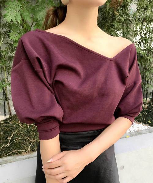 CIEL'AIR（シエルエアー）の「【CIEL'AIR/シエルエアー】オフショルダービッグシルエットトップス（Tシャツ/カットソー・レディース・ブラック/ベージュ/ワイン・FREE）」の18枚目の写真