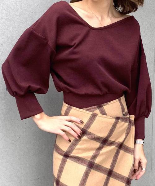 CIEL'AIR（シエルエアー）の「【CIEL'AIR/シエルエアー】オフショルダービッグシルエットトップス（Tシャツ/カットソー・レディース・ブラック/ベージュ/ワイン・FREE）」の8枚目の写真