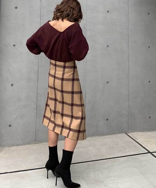 CIEL'AIR（シエルエアー）の「【CIEL'AIR/シエルエアー】オフショルダービッグシルエットトップス（Tシャツ/カットソー・レディース・ブラック/ベージュ/ワイン・FREE）」の6枚目の写真