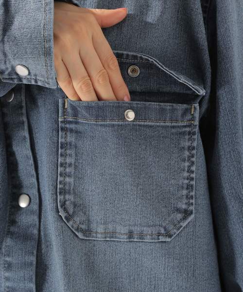 BAYFLOW（ベイフロー）の「デニムビックシャツ（シャツ/ブラウス・レディース・サックスブルー/インディゴブルー・MEDIUM）」の12枚目の写真