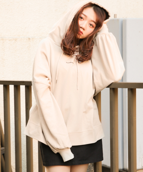 apres jour（アプレジュール）の「刺繍ロゴフーディ【ZOZOTOWN限定アイテム】（パーカー・レディース・ブラック/ベージュ/ラベンダー・フリー）」の6枚目の写真