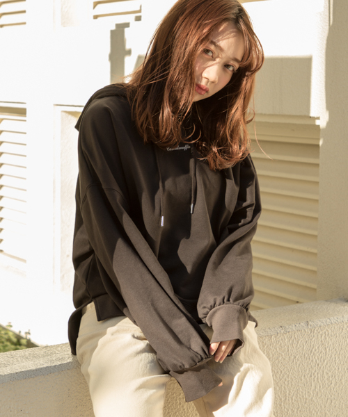 apres jour（アプレジュール）の「刺繍ロゴフーディ【ZOZOTOWN限定アイテム】（パーカー・レディース・ブラック/ベージュ/ラベンダー・フリー）」の11枚目の写真