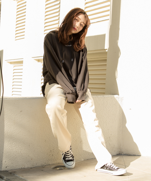 apres jour（アプレジュール）の「刺繍ロゴフーディ【ZOZOTOWN限定アイテム】（パーカー・レディース・ブラック/ベージュ/ラベンダー・フリー）」の14枚目の写真