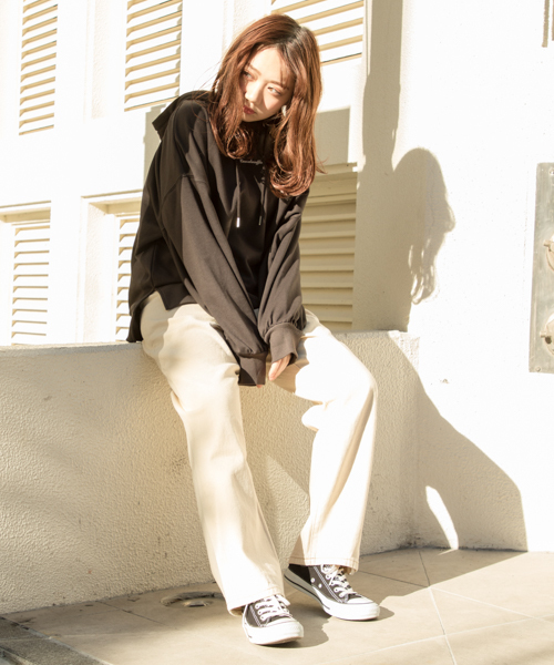 apres jour（アプレジュール）の「刺繍ロゴフーディ【ZOZOTOWN限定アイテム】（パーカー・レディース・ブラック/ベージュ/ラベンダー・フリー）」の15枚目の写真