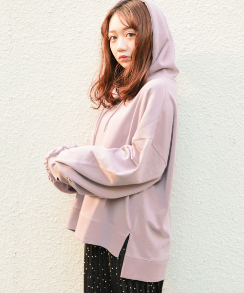 apres jour（アプレジュール）の「刺繍ロゴフーディ【ZOZOTOWN限定アイテム】（パーカー・レディース・ブラック/ベージュ/ラベンダー・フリー）」の17枚目の写真