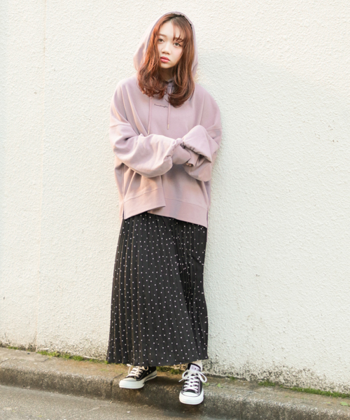 apres jour（アプレジュール）の「刺繍ロゴフーディ【ZOZOTOWN限定アイテム】（パーカー・レディース・ブラック/ベージュ/ラベンダー・フリー）」の20枚目の写真