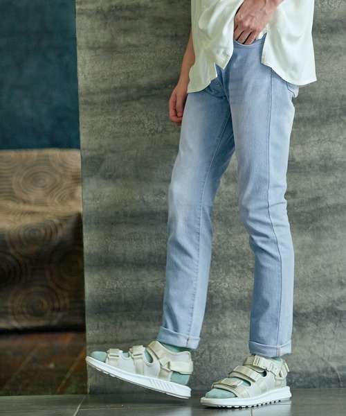 MONO-MART（モノマート）の「スーパーストレッチテーパードスキニーデニムパンツ（デニムパンツ・メンズ・ライトブルー/ブラック/ブルー/ダークインディゴブルー/ブラック系その他/ライトインディゴブルー/ブルー系その他/ワンウォッシュ/ブルー系その他3・S/M/L/XL）」の4枚目の写真