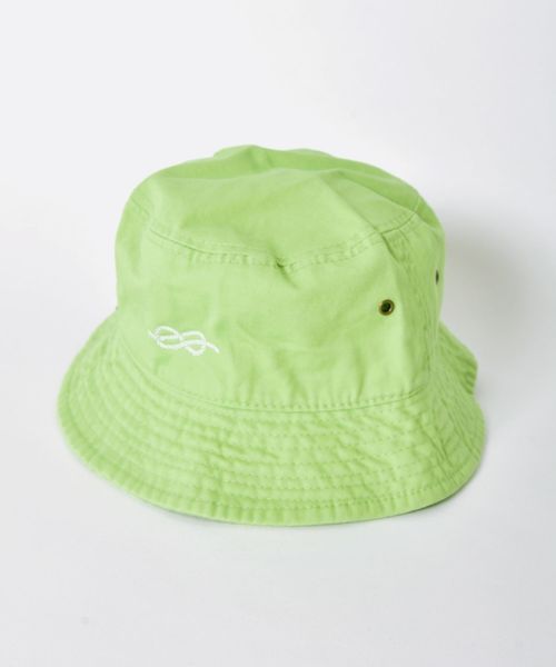 SHIPS JET BLUE（シップスジェットブルー）の「【MEN'S NON-NO 5月号 p.111掲載】SHIPS JET BLUE: エンブレム バケットハット（ハット・メンズ・ホワイト/ピンク/ブルー/ライトグリーン・MEDIUM/LARGE）」の4枚目の写真