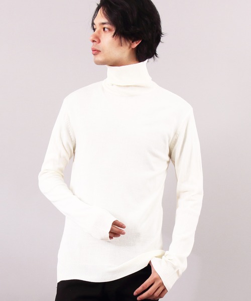 ８(eight)（エイト）の「カシミアタッチ タートルネック ニットセーター（ニット/セーター・メンズ・ブラック/ベージュ/ネイビー/チャコール/ホワイト・LARGE/MEDIUM/X-LARGE）」の2枚目の写真