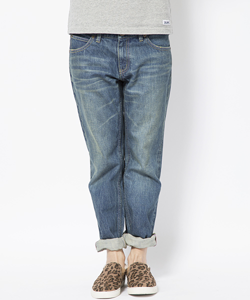 X-girl（エックスガール）の「STAR POCKET TAPERED JEANS（デニムパンツ・レディース・インディゴブルー/ライトインディゴブルー・26inch/27inch/24inch/25inch）」の10枚目の写真