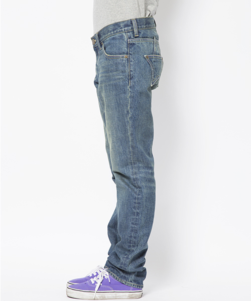 X-girl（エックスガール）の「STAR POCKET TAPERED JEANS（デニムパンツ・レディース・インディゴブルー/ライトインディゴブルー・26inch/27inch/24inch/25inch）」の4枚目の写真