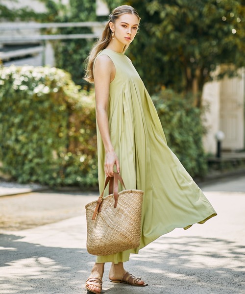 EIMY ISTOIRE（エイミーイストワール）の「タックデザインＩラインワンピース（ワンピース・レディース・アイボリー/ブラック/グリーン/ブラウン・FREE）」の10枚目の写真