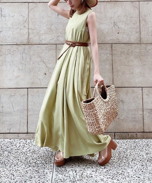 EIMY ISTOIRE（エイミーイストワール）の「タックデザインＩラインワンピース（ワンピース・レディース・アイボリー/ブラック/グリーン/ブラウン・FREE）」の21枚目の写真